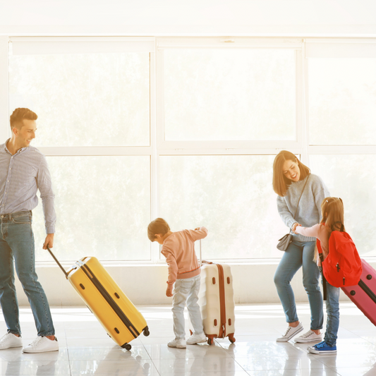 Traveling with Tots: Etiquette Essentials for Stress-Free Journeys