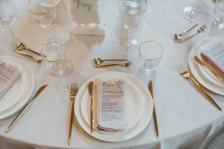 Table setting & styling services (option 1)